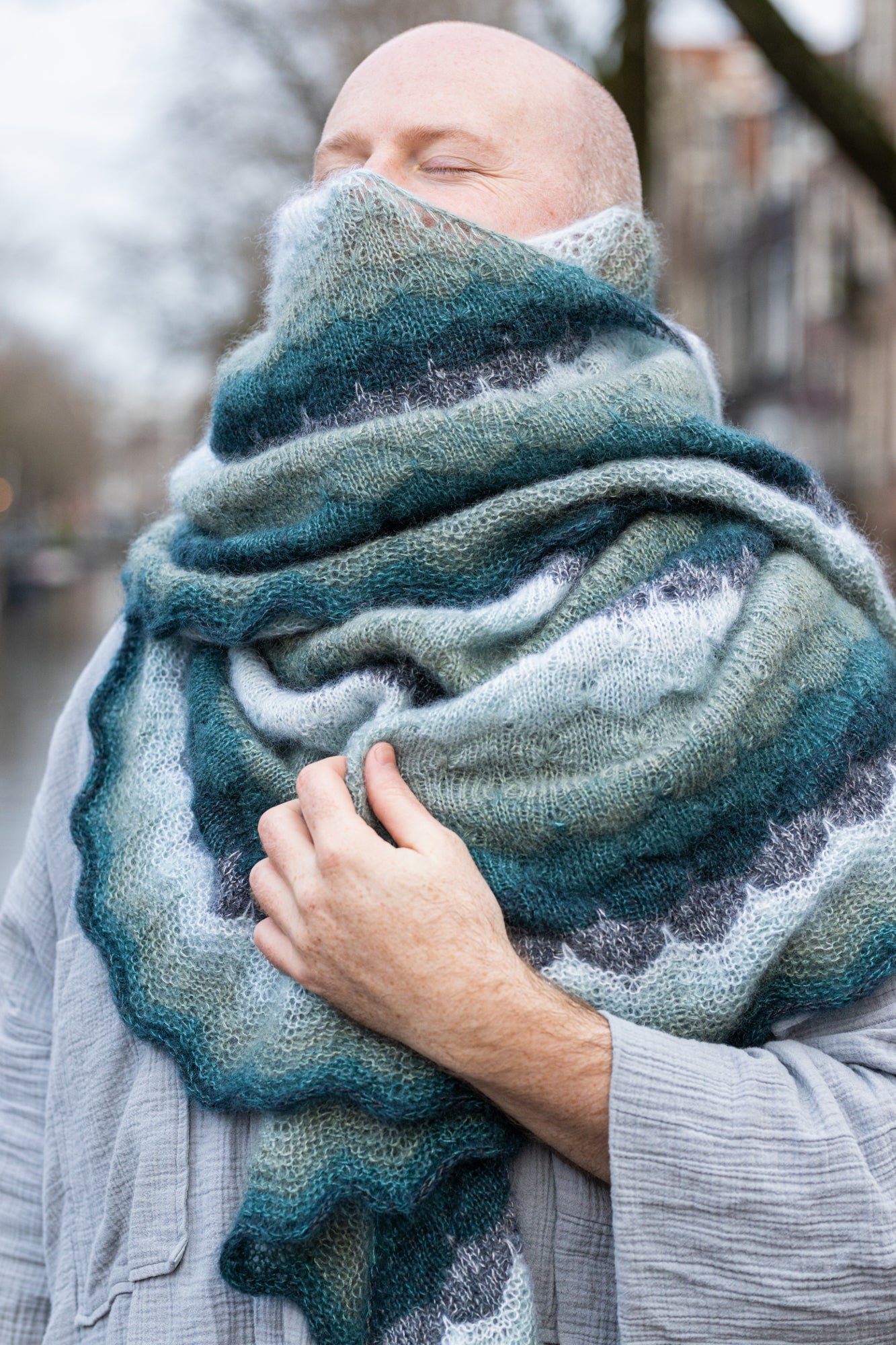 Awesomer Gossamer Shawl