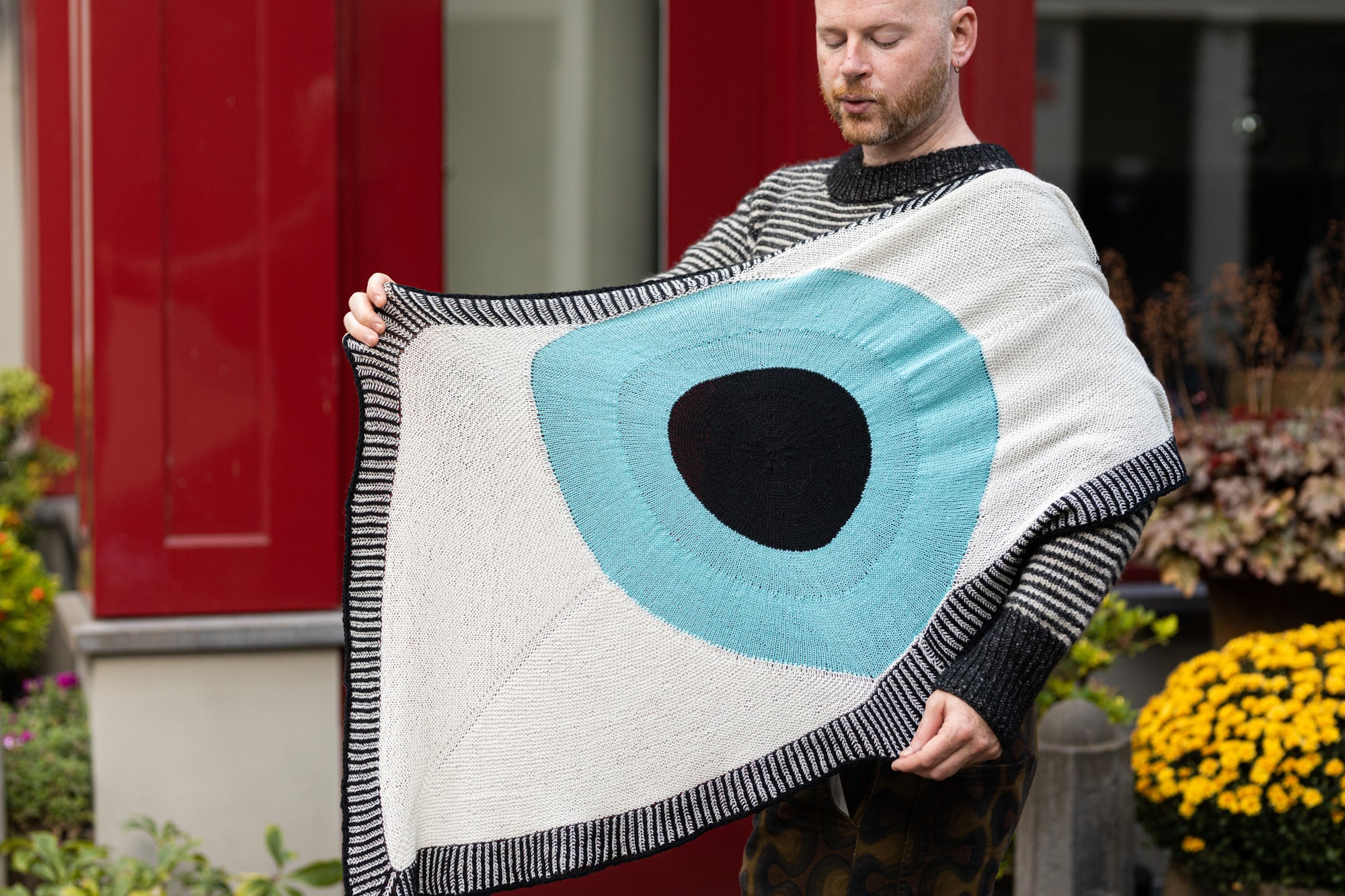 Eyeball Shawl