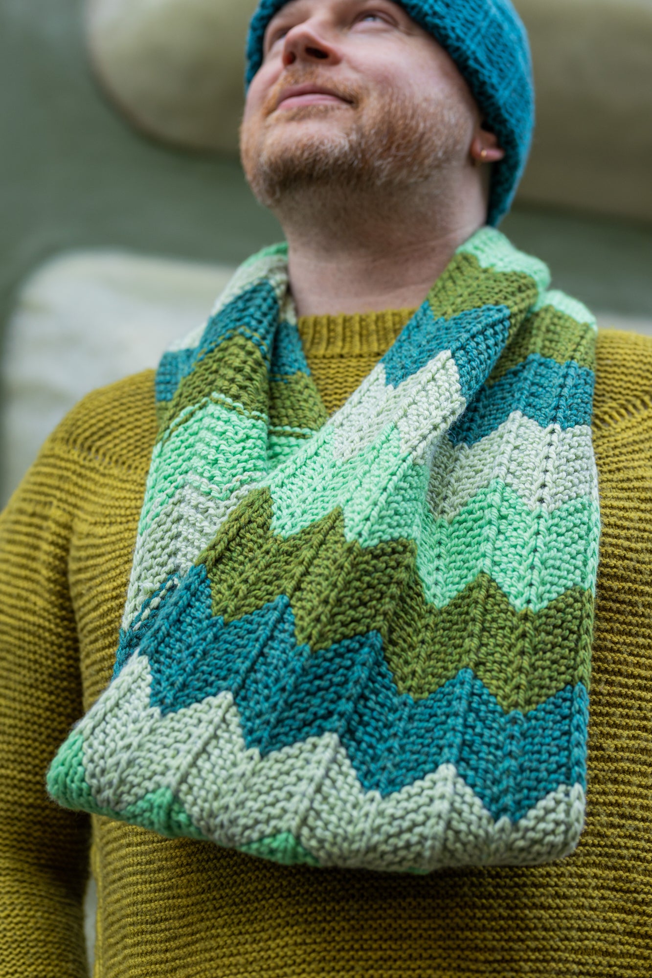 Retro Chevron Cowl