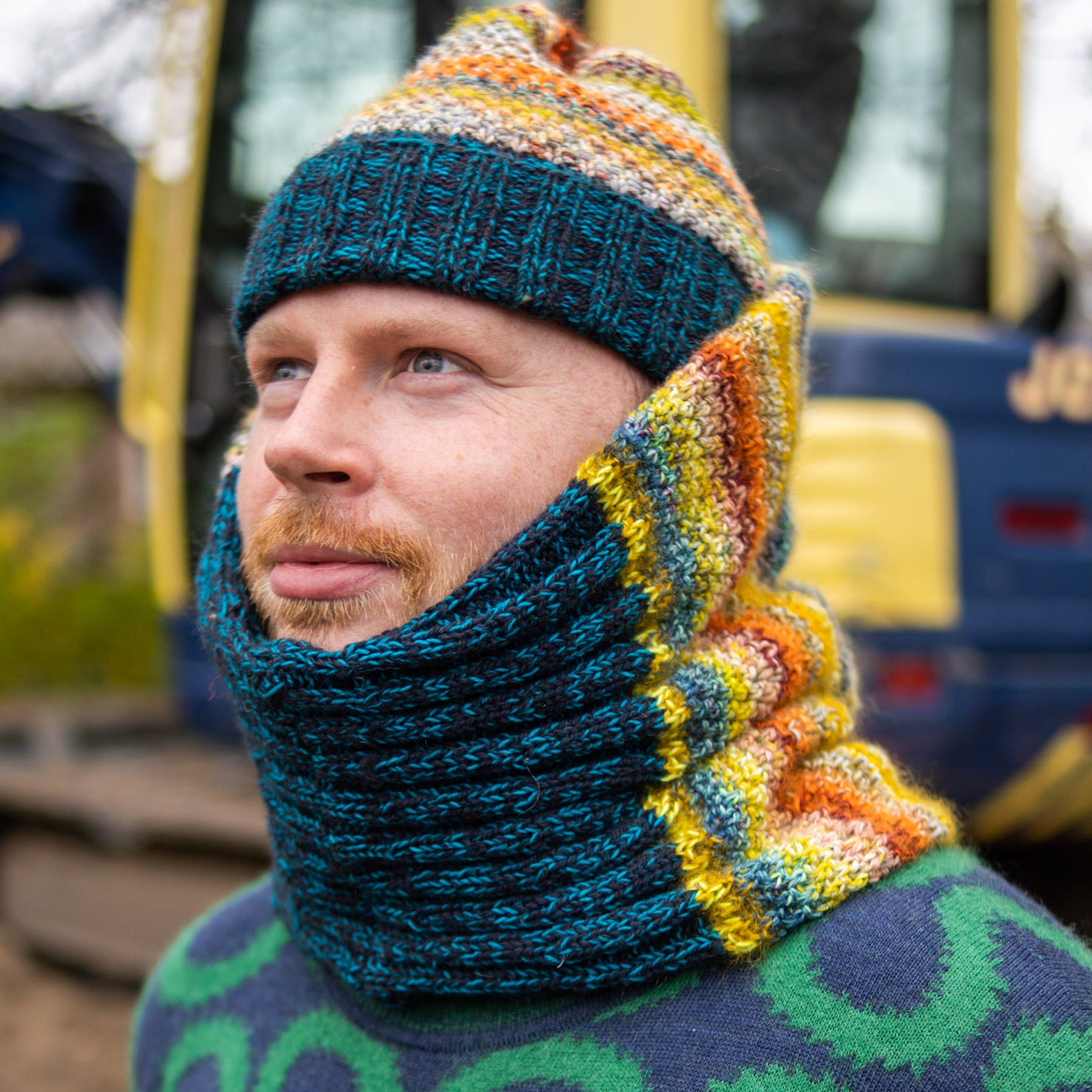 Knitted Men's Beanie with Matching Cowl